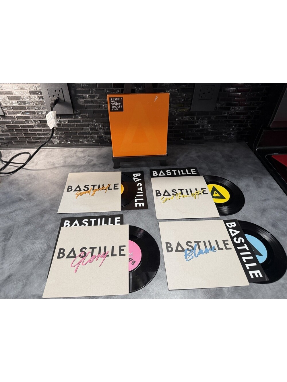 Bastille Wild World Singles Club 4x 7” Vinyl Box Set Complete Rare UK 45 RPM